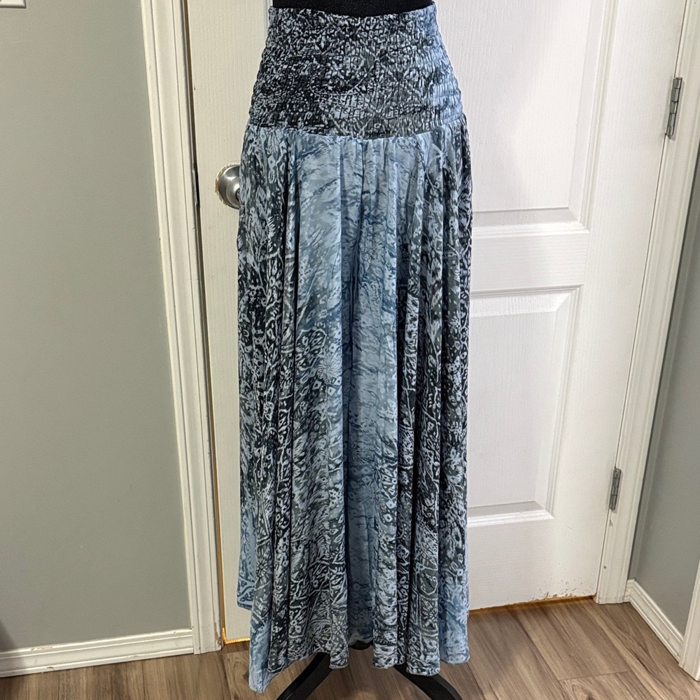 Elegant Blue Patterned Wide Leg Flow Pants(S-XL) - Picture 3 of 5